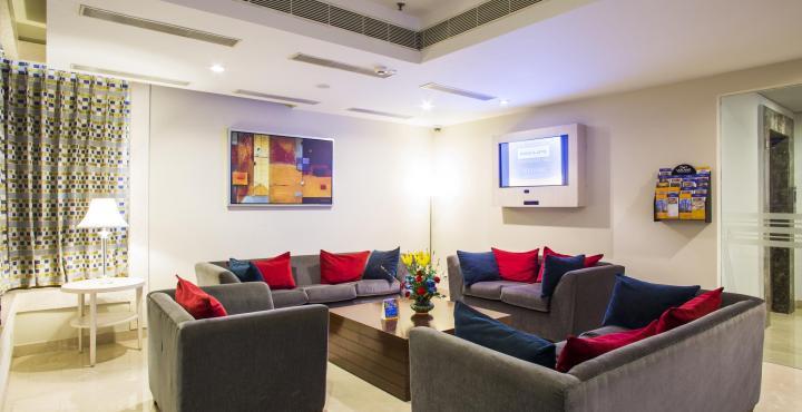 Sarovar Portico Naraina, Hotel Új-Delhi Kültér fotó